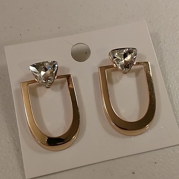 Forever 21 Jewelry - Forever 21 gold and rhinestone bling earrings